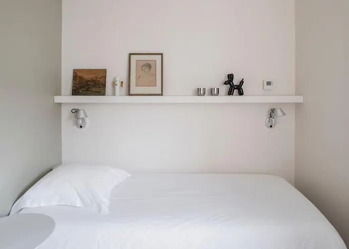 Les Suites De Catherine, La Si Calme